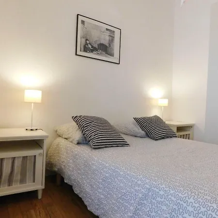 Le Saint-Thomas Apartment *